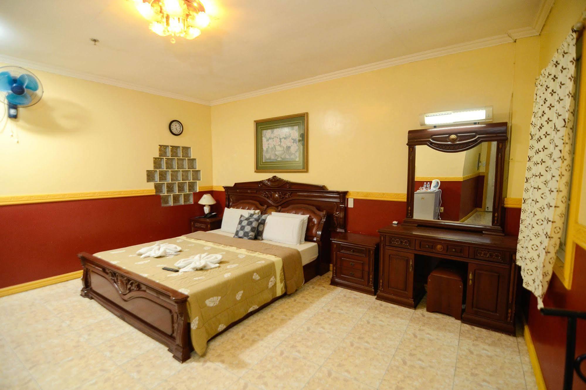 Oyo 197 Sunny Point Hotel Davao Zewnętrze zdjęcie